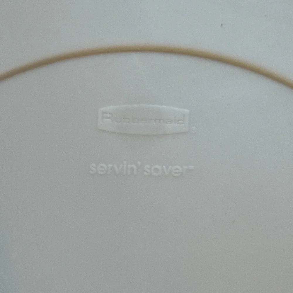 HTF Vtg Rubbermaid Servin‎ Saver #5 Round  Flat Replacement  Lid 22 Cups Almond